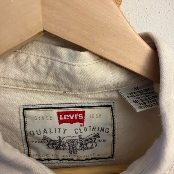 Levi’s Red Tab Heavy Twill Shirt - Picture 3 of 3